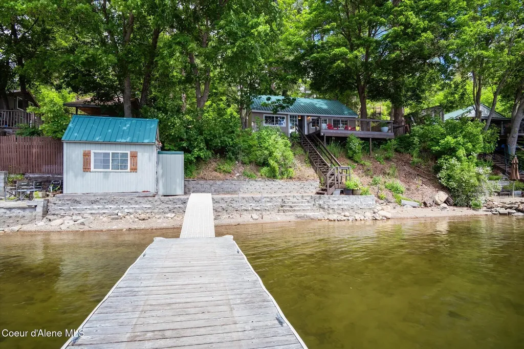 5860 W Freeman Road Rathdrum ID 83858