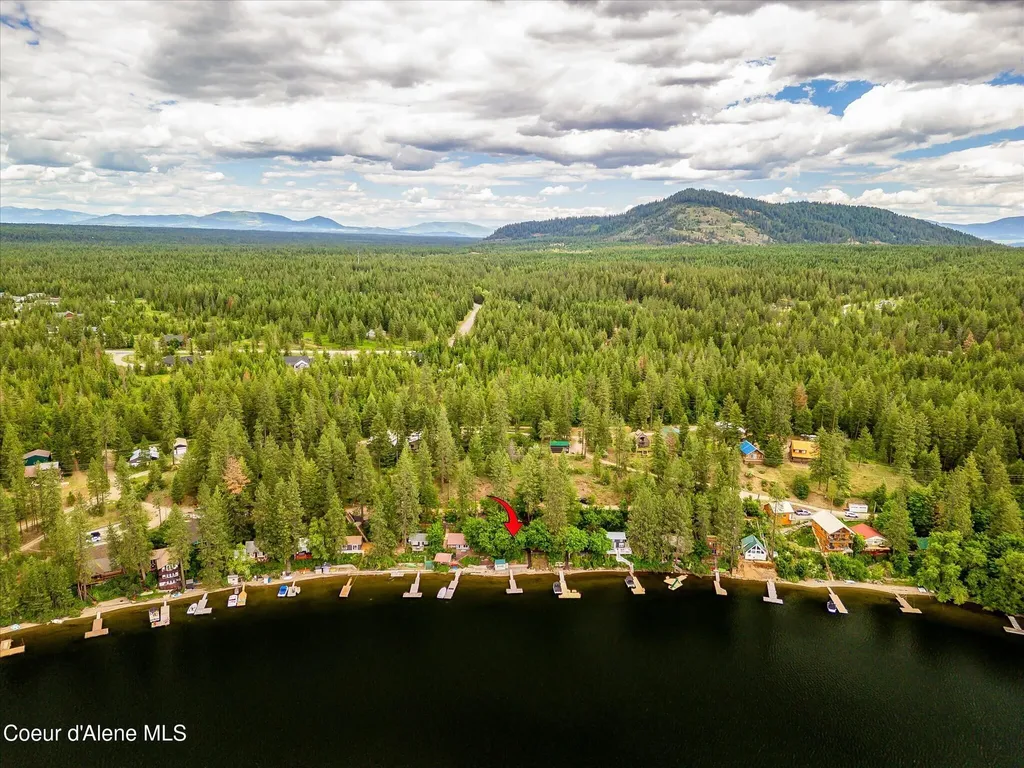 5860 W Freeman Road Rathdrum ID 83858