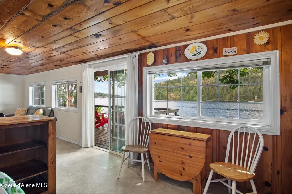 5860 W Freeman Road Rathdrum ID 83858
