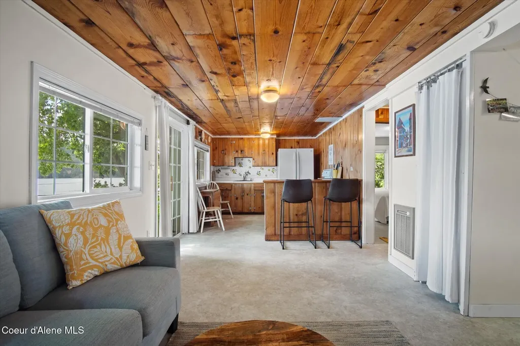 5860 W Freeman Road Rathdrum ID 83858