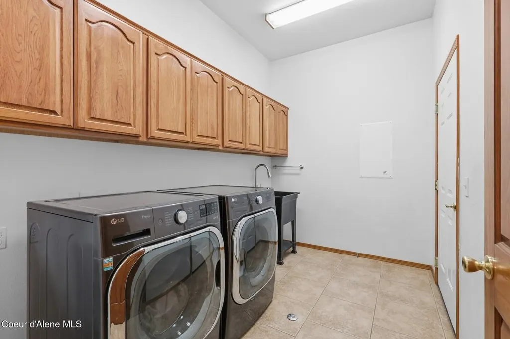 573 Tam Tam Drive Sagle ID 83860