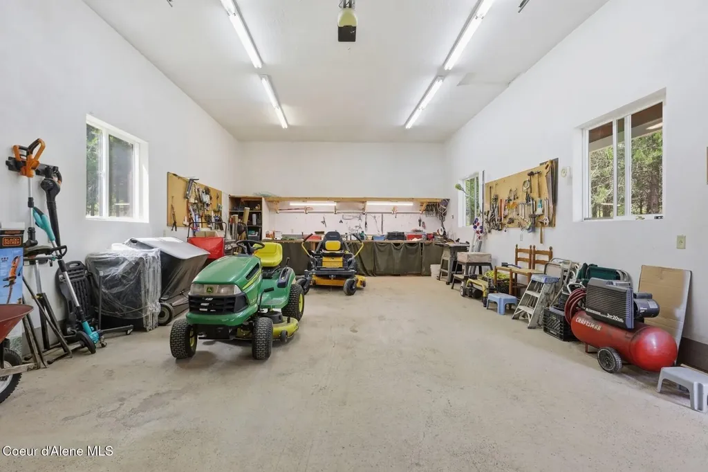 573 Tam Tam Drive Sagle ID 83860