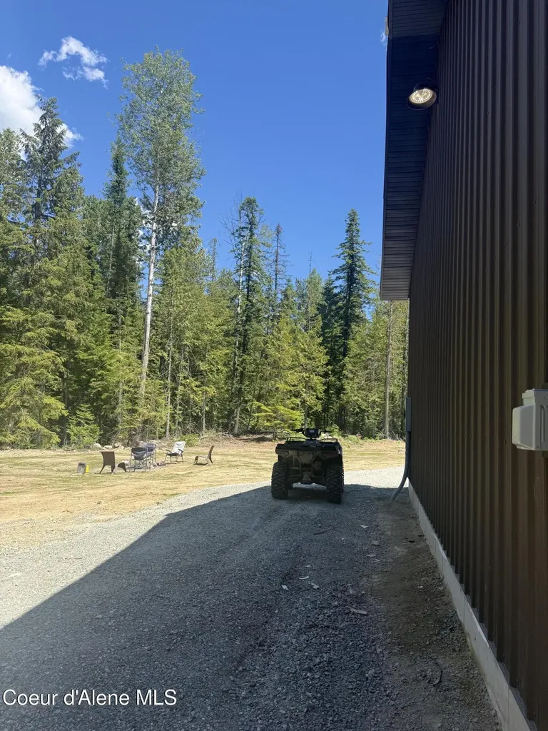 3667 Upper Gold Creek Road Sandpoint ID 83864