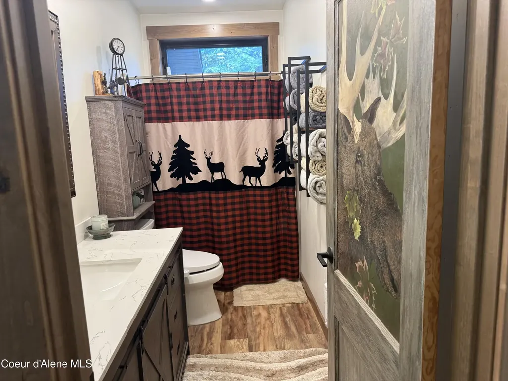 3667 Upper Gold Creek Road Sandpoint ID 83864