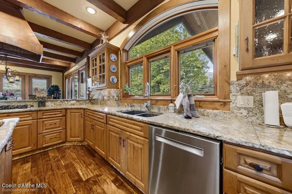 55 La Vita Bella Lane Hope ID 83836