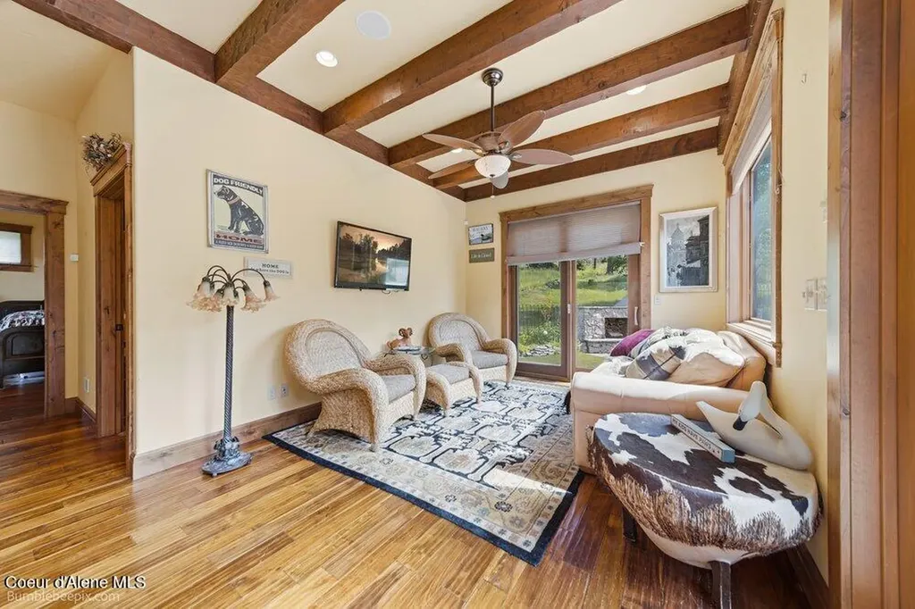 55 La Vita Bella Lane Hope ID 83836