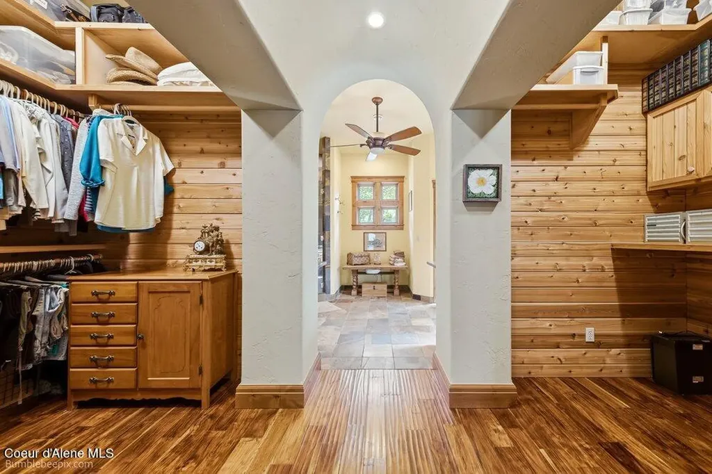 55 La Vita Bella Lane Hope ID 83836