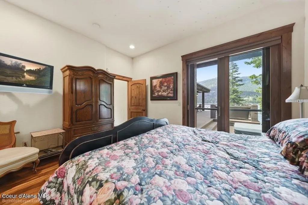 55 La Vita Bella Lane Hope ID 83836