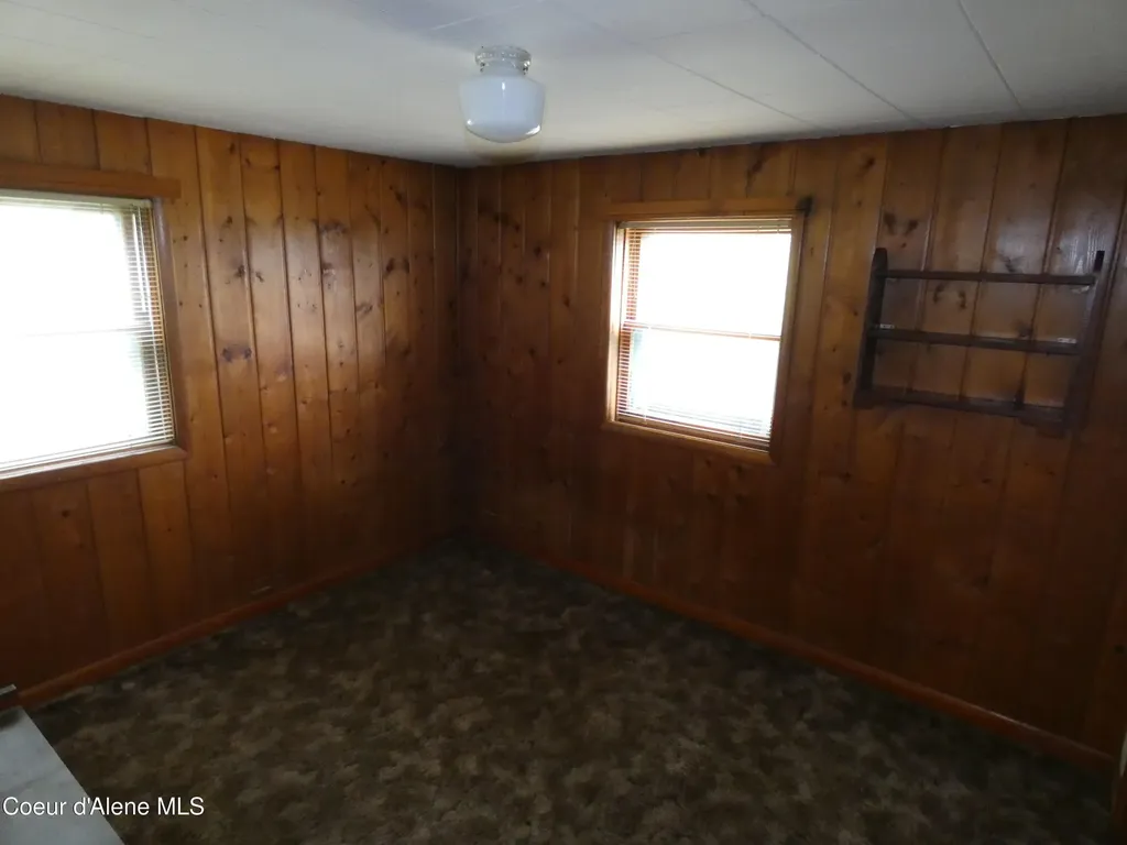 6468 Comanche Street Bonners Ferry ID 83805