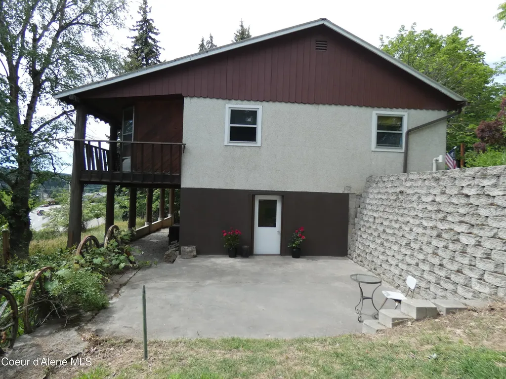 6468 Comanche Street Bonners Ferry ID 83805