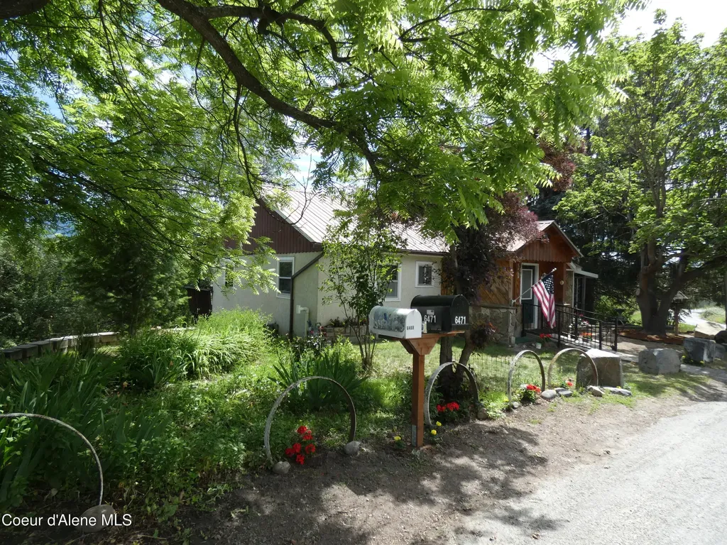6468 Comanche Street Bonners Ferry ID 83805