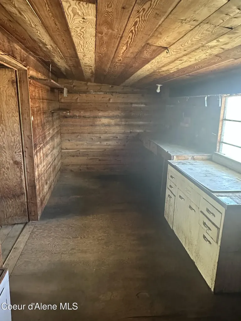 6468 Comanche Street Bonners Ferry ID 83805