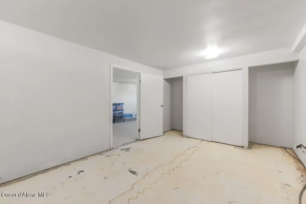 1495 Colburn Culver Road Sandpoint ID 83864
