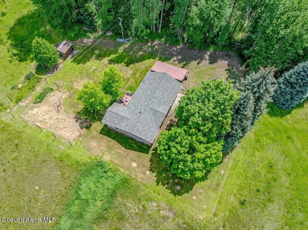 1495 Colburn Culver Road Sandpoint ID 83864