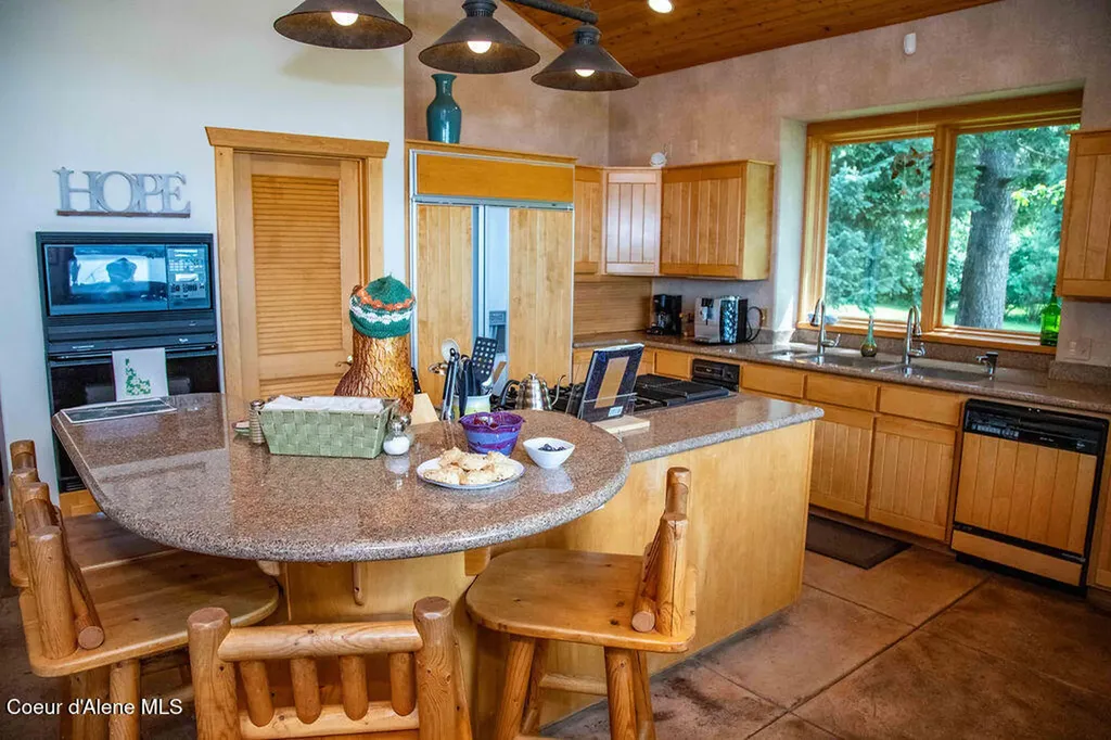 440 Pringle Avenue Hope ID 83836