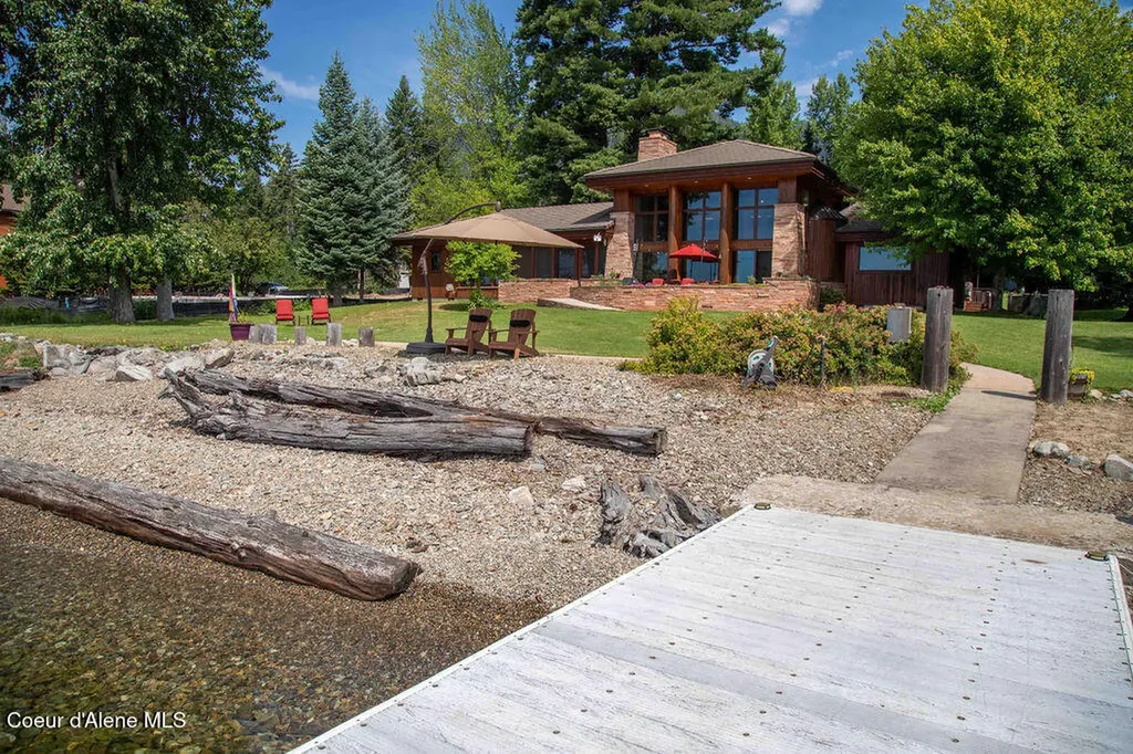 440 Pringle Avenue Hope ID 83836