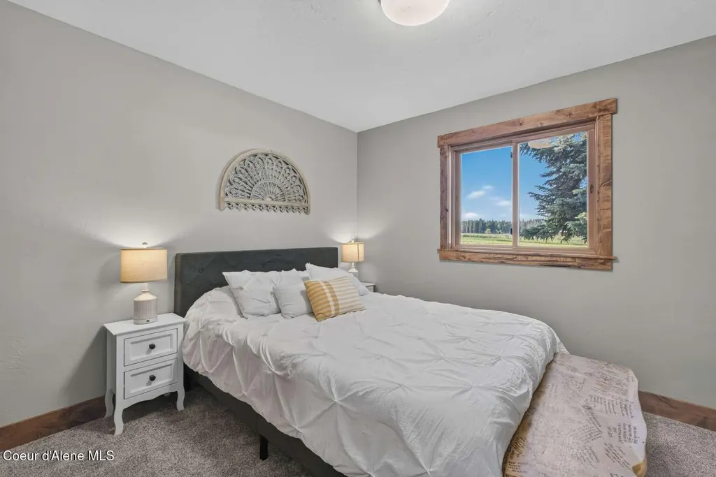 1162 Hickey Road Sandpoint ID 83864