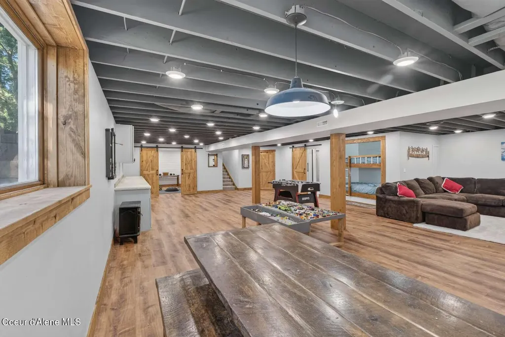 1162 Hickey Road Sandpoint ID 83864