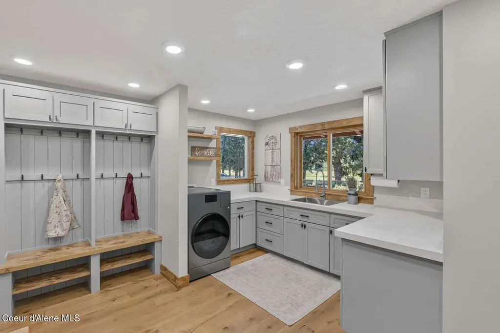 1162 Hickey Road Sandpoint ID 83864