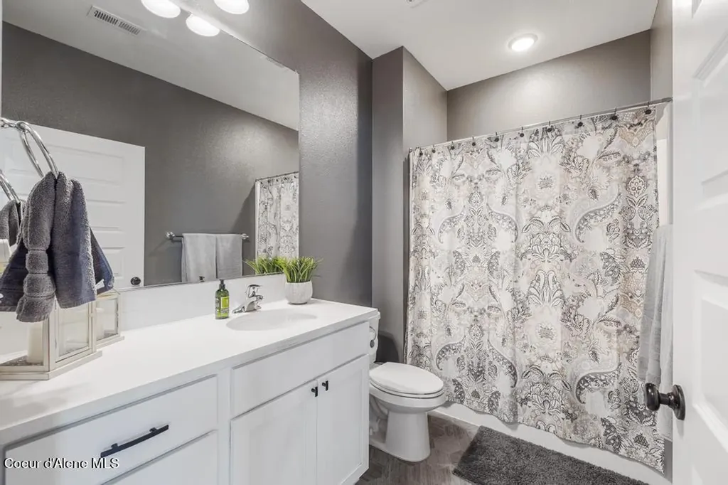 7102 S Hever Street Cheney WA 99004