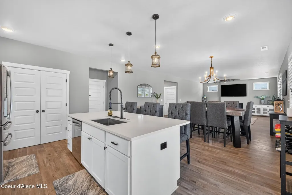 7102 S Hever Street Cheney WA 99004