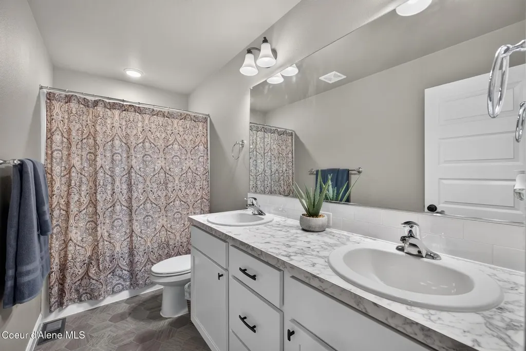 7102 S Hever Street Cheney WA 99004