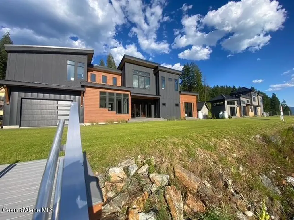 1770, 1808 Garfield Bay Road Sagle ID 83860