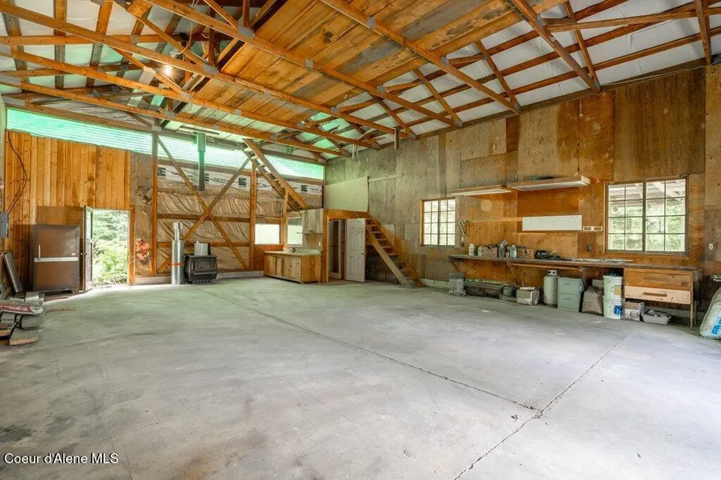 10614 Dufort Road Priest River ID 83856
