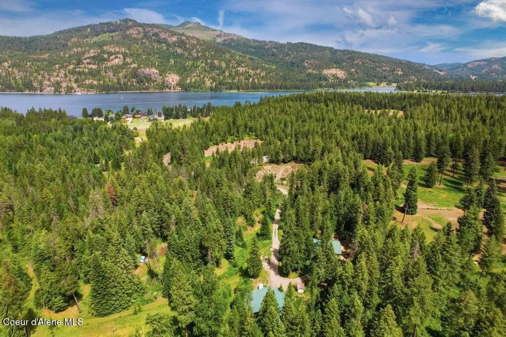 10614 Dufort Road Priest River ID 83856