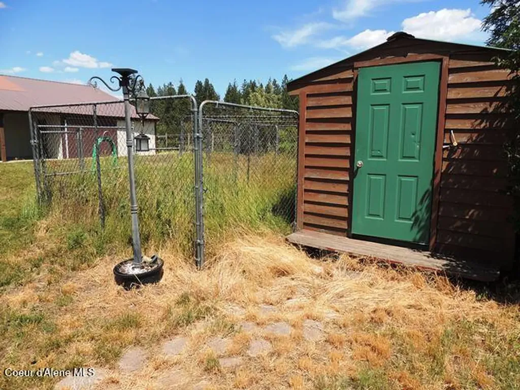 15788 N Singer Road Rathdrum ID 83858