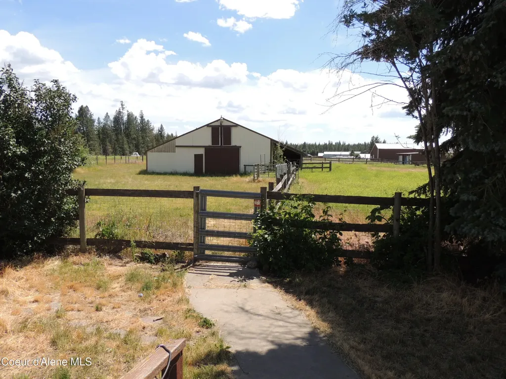 15788 N Singer Road Rathdrum ID 83858