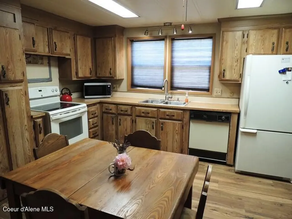 15788 N Singer Road Rathdrum ID 83858