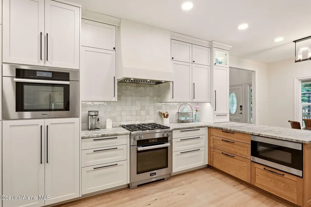 11925 N Friar Drive Hayden ID 83835