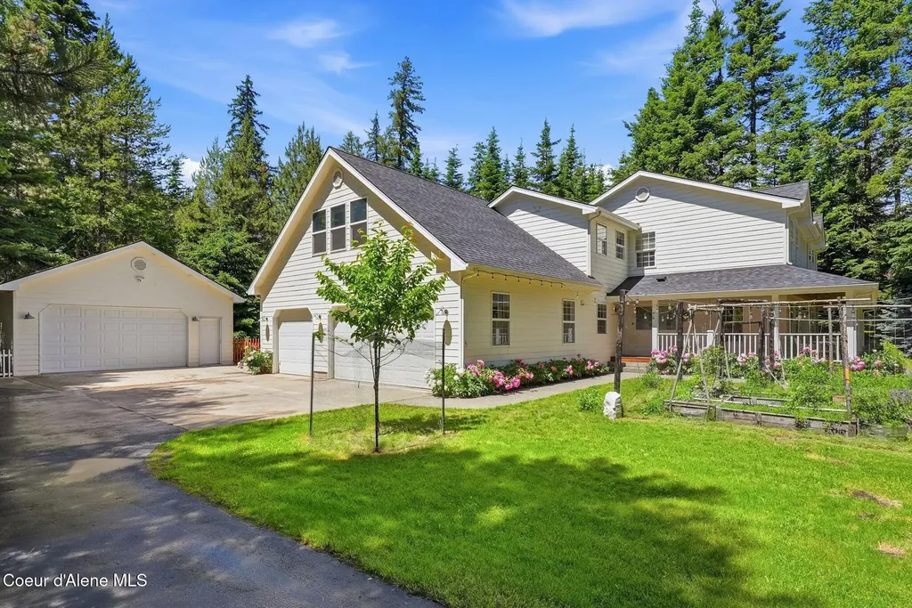 11925 N Friar Drive Hayden ID 83835
