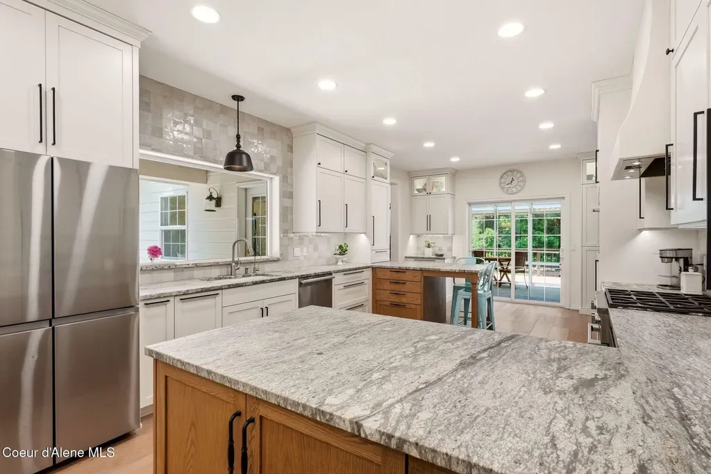 11925 N Friar Drive Hayden ID 83835