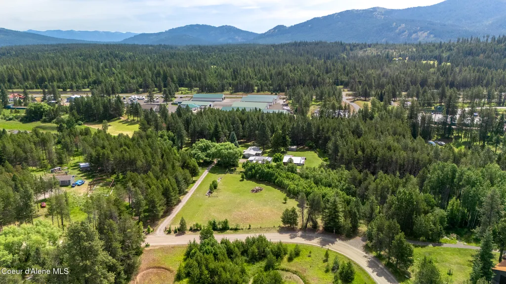 443 Herrmann Lake Road Sagle ID 83860