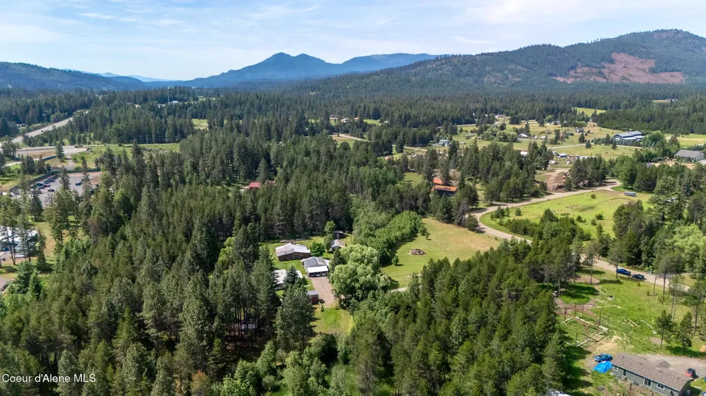 443 Herrmann Lake Road Sagle ID 83860