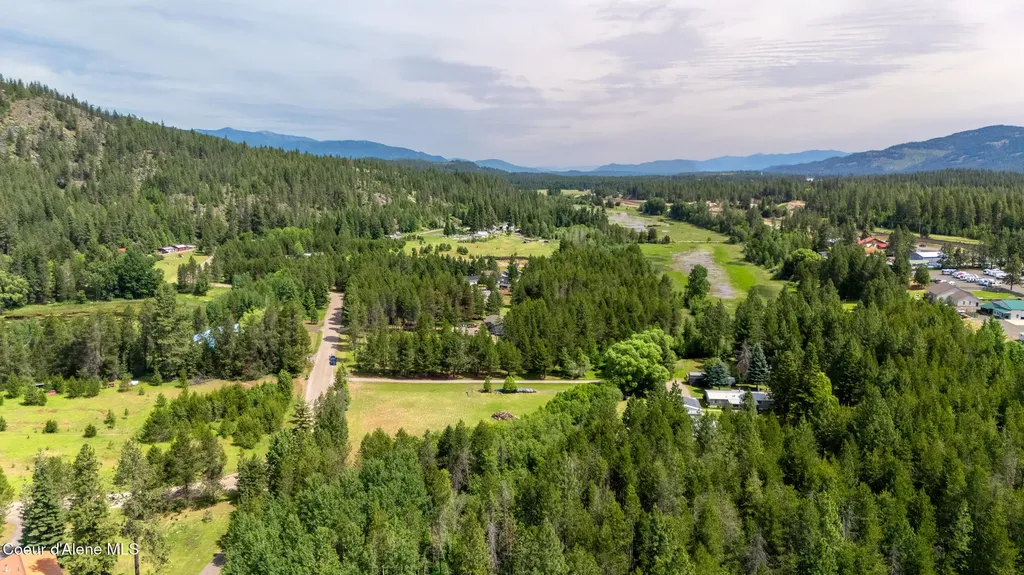 443 Herrmann Lake Road Sagle ID 83860