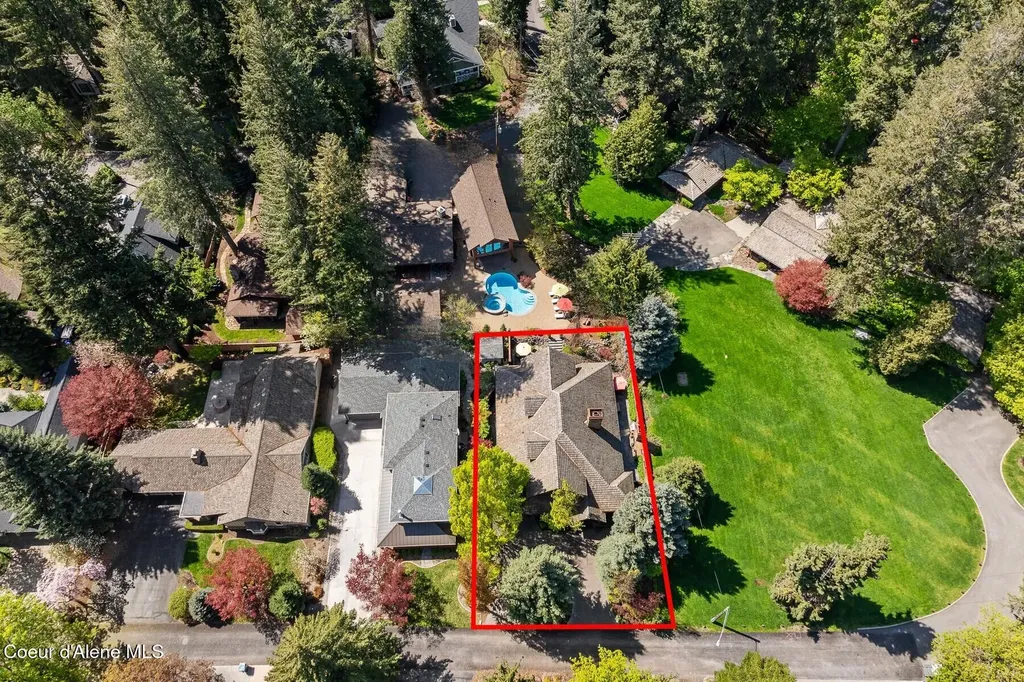 10351 N Gibson Road Hayden Lake ID 83835