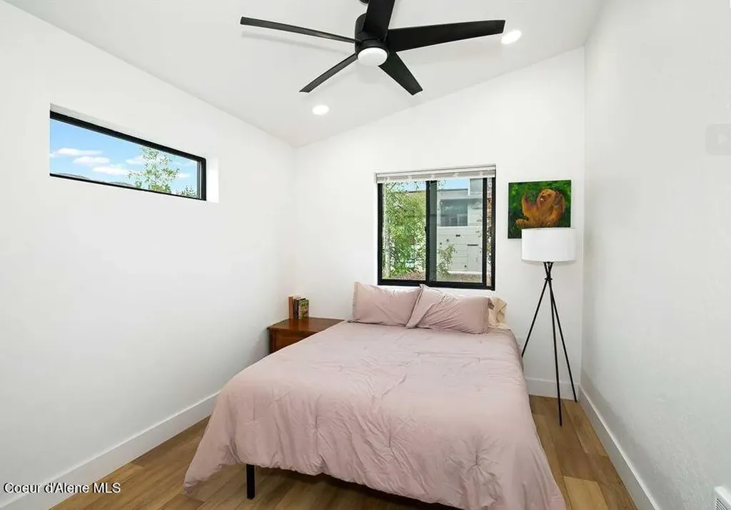 140 Carnelian Avenue Ponderay ID 83852