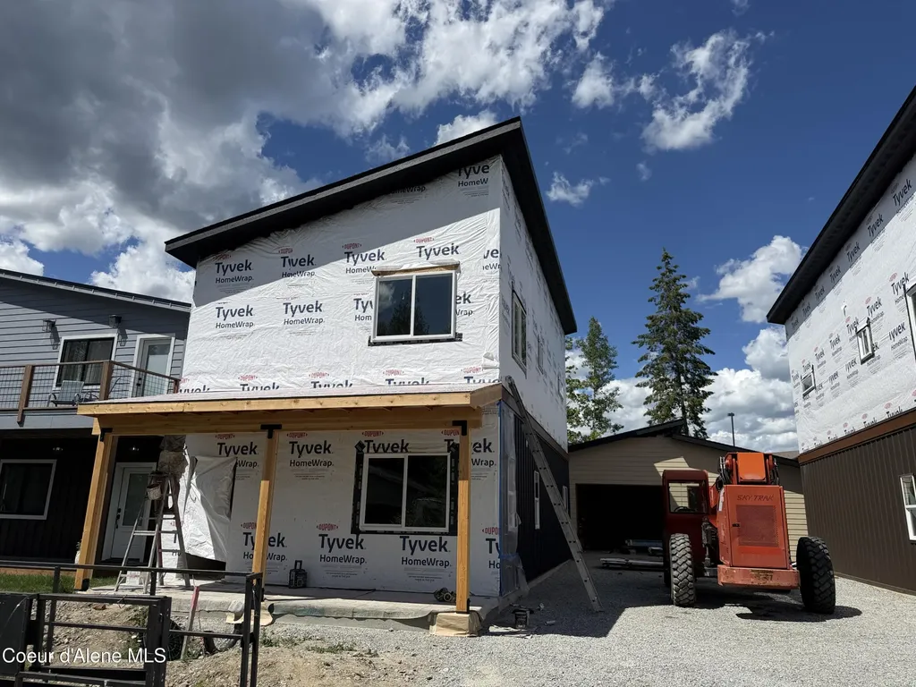 140 Carnelian Avenue Ponderay ID 83852