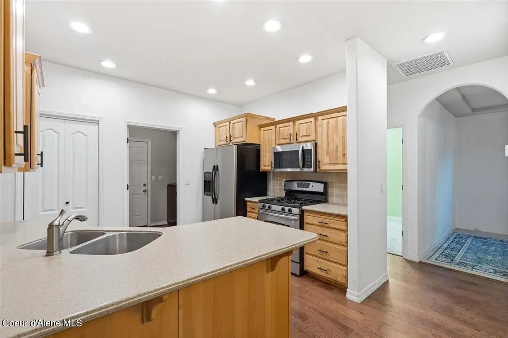 10132 N Zack Court Hayden ID 83835