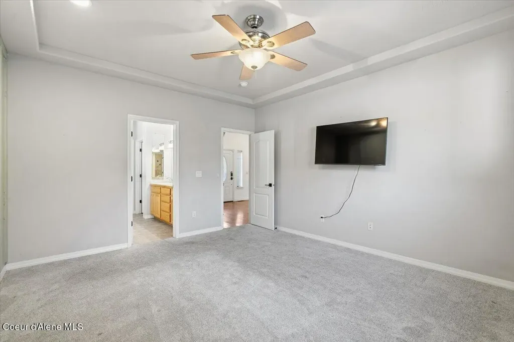 10132 N Zack Court Hayden ID 83835