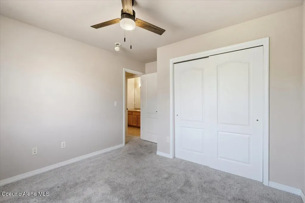 10132 N Zack Court Hayden ID 83835