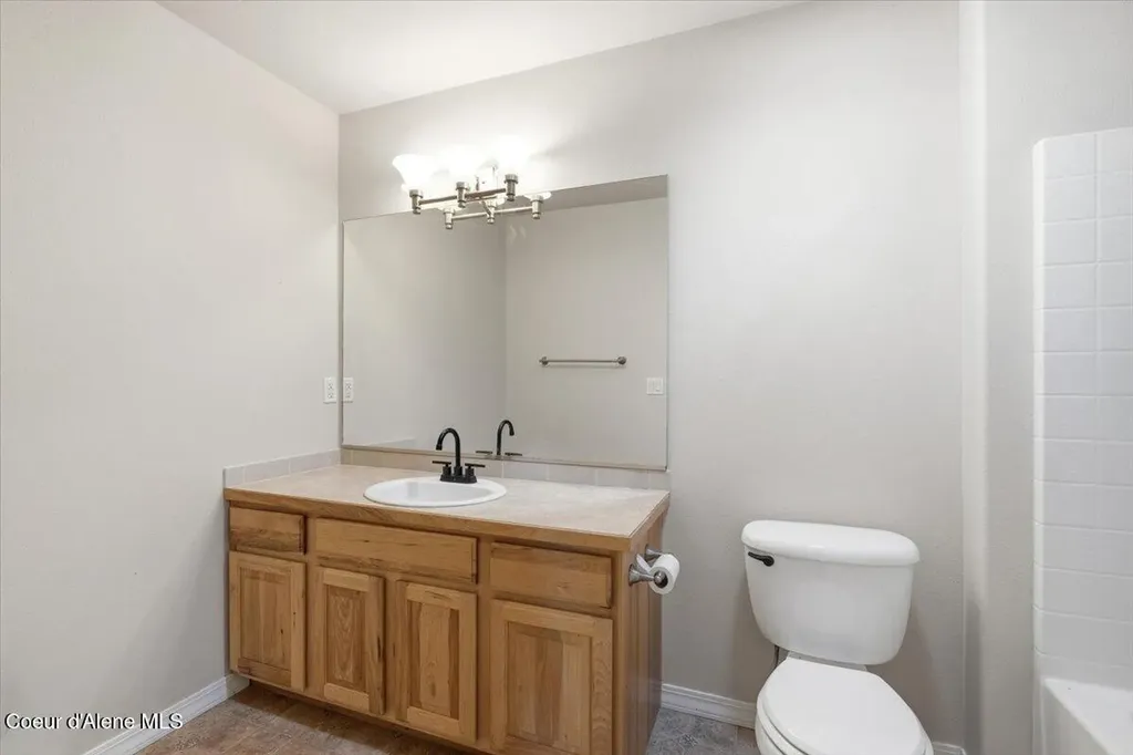 10132 N Zack Court Hayden ID 83835