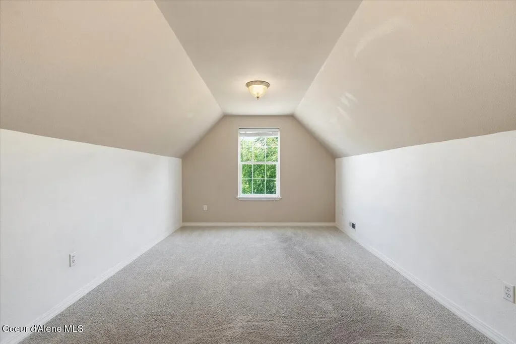 10132 N Zack Court Hayden ID 83835