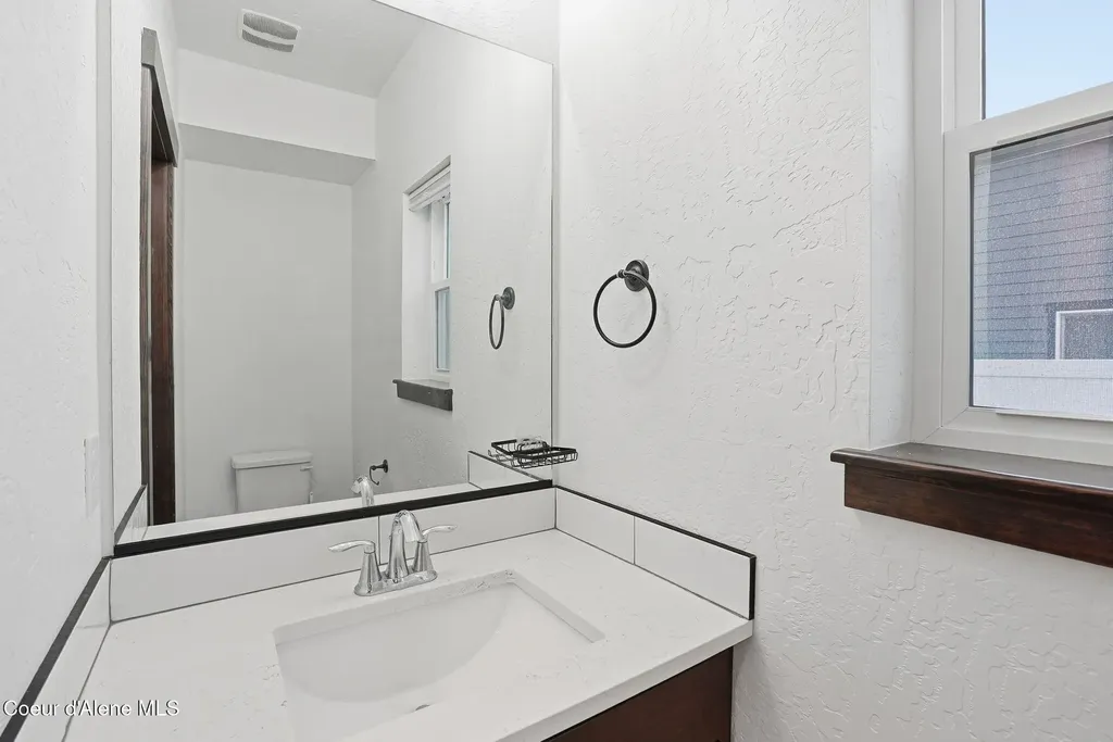 8323 W Splitrail Avenue Rathdrum ID 83858