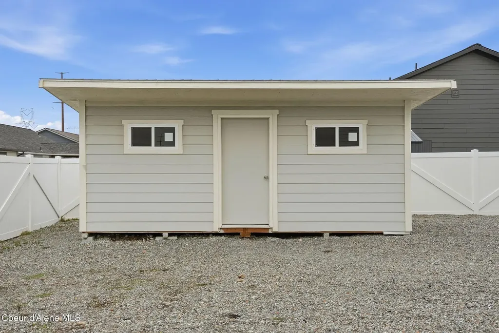 8323 W Splitrail Avenue Rathdrum ID 83858