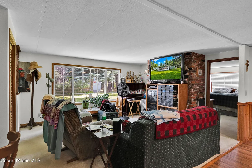 443 Herrmann Lake Road Sagle ID 83860