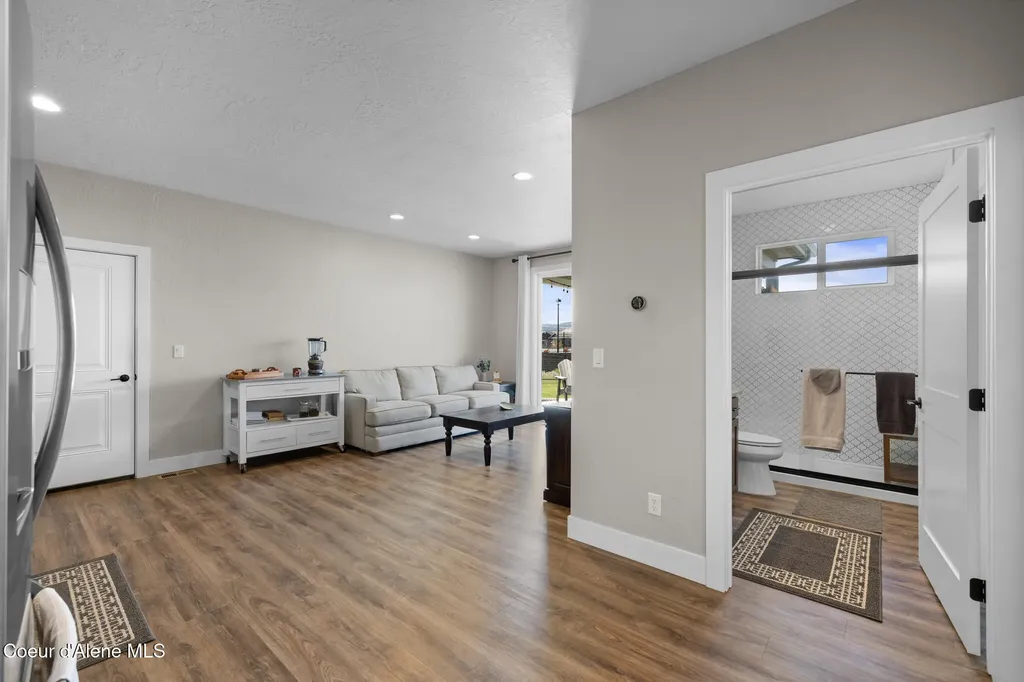 13806 N Treasure Island Court Rathdrum ID 83858